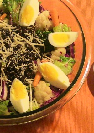 A picture of Healthy Yummy Salad.