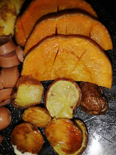 Una foto de Calabacín y papas al horno