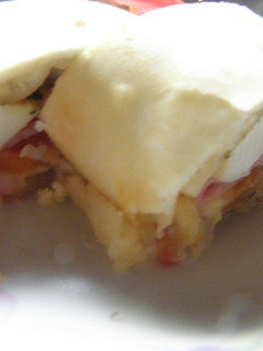 Una foto de Calzone de mozzarella y jamón