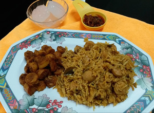 A picture of Chicken Sausage Pulao.
