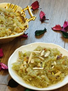 A picture of Dudhi Or Lauki Halwa.