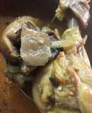 Caldo de hongos y mezcal