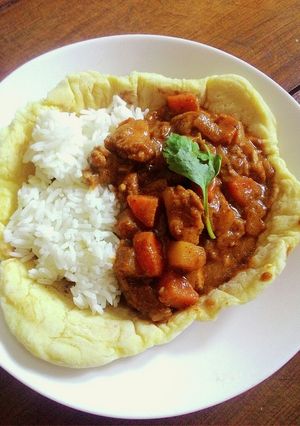 รูปของ Chicken curry+naan