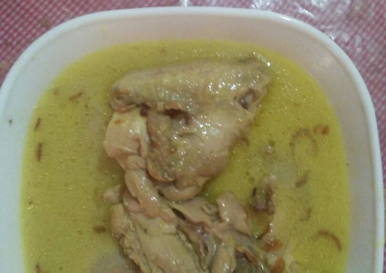 Opor ayam bumbu jinten