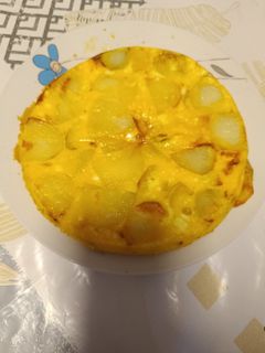 Una foto de Tortilla de patatas en freidora de aire Cecotec