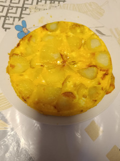 Una foto de Tortilla de patatas en freidora de aire Cecotec