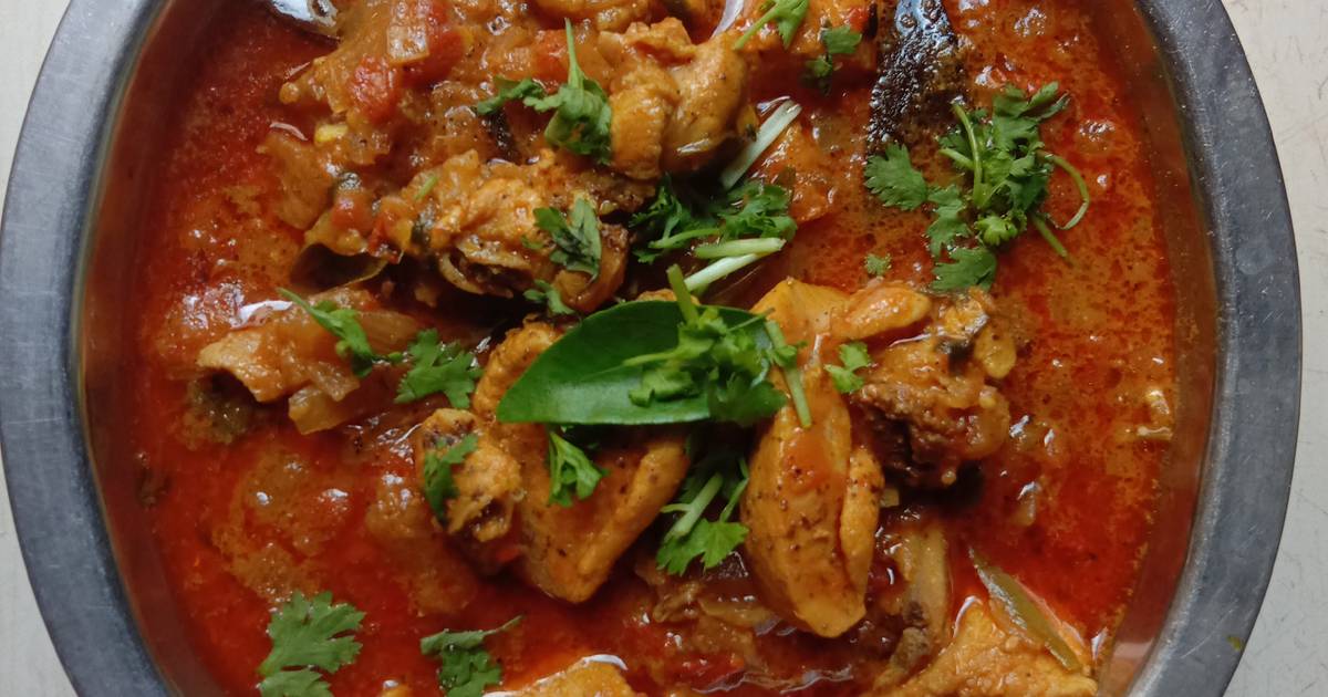 Pepper chicken gravy Recipe by Haripriya chezhiyan Cookpad
