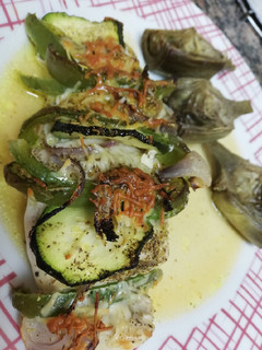 Una foto de Pechuga de pollo rellena