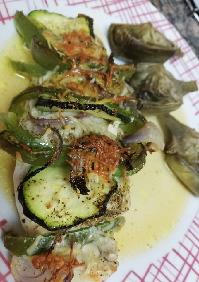 Una foto de Pechuga de pollo rellena