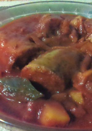 Una foto de Chorizos a la pomarola🐷🍅