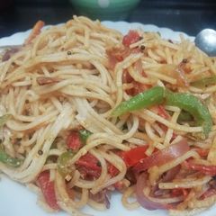 Veg Mayonnaise Noodles A picture of Veg Mayonnaise Noodles.