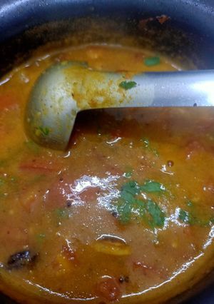 मिक्स डाळींची आमटी (Mix Dalichi Amti Recipe In Marathi) रेसिपी चे मुख्य फोटो 