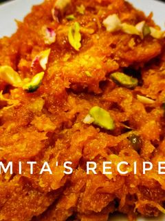 लाल भोपळ्याचा हलवा (laal bhoplyacha halwa recipe in marathi) रेसिपी चे मुख्य फोटो