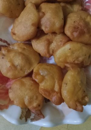 A picture of Besan aloo ke pakore.