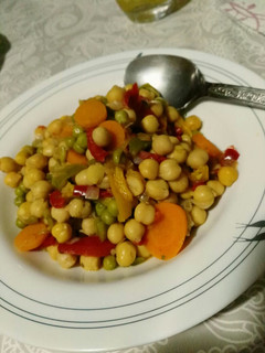 Una foto de Garbanzos con pimientos
