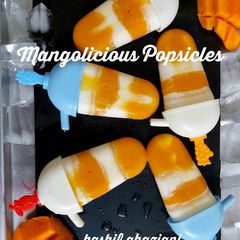 A picture of Mangolicious Popsicles.