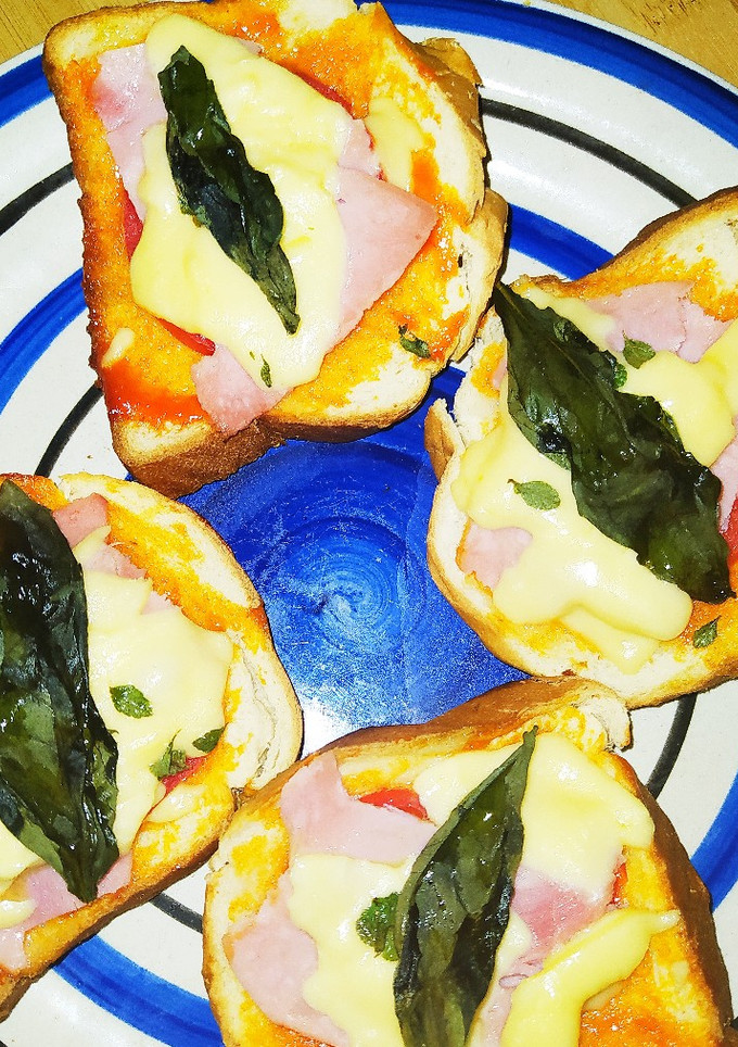 Una foto de Pan pizza