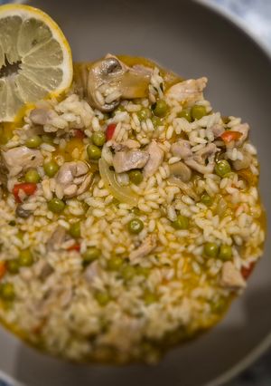 Una foto de Arroz con Pollo