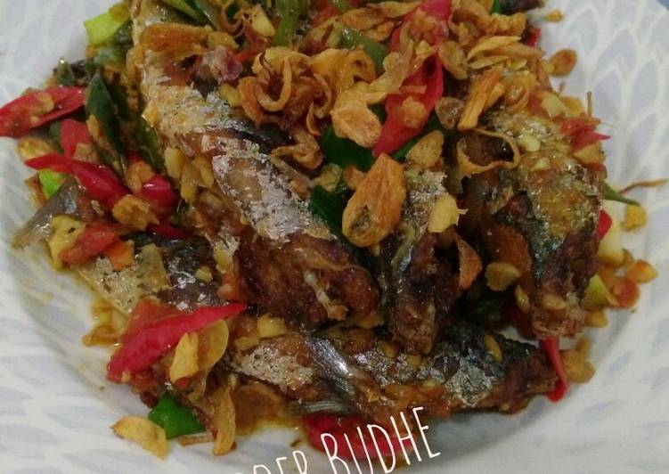 Resep 125. Ikan Pindang Masak Sarden, Enak Banget