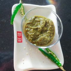 Chatpata coriander chutney A picture of Chatpata coriander chutney.