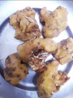 गोभी के पकौड़े (gobi ke pakode recipe in Hindi) रेसिपी मुख्य फोटो