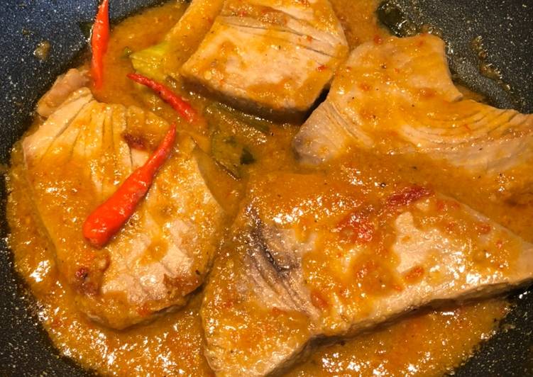 Bahan Tuna Rica-rica versi tidak pedas | Bahan Membuat Tuna Rica-rica versi tidak pedas Yang Menggugah Selera