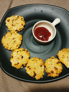 ஜவ்வரிசி வடை(JAVVARISI VADAI RECIPE IN TAMIL) செய்முறை முக்கிய புகைப்படம்