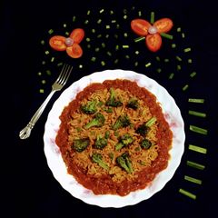 A picture of Tomato Maggi.