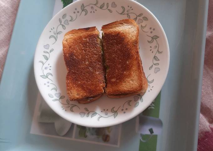 Simple Way to Make Quick Veg Chilli cheese toast sandwich