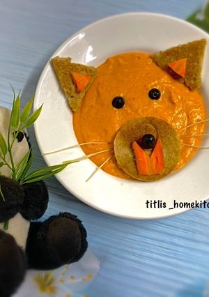 A picture of Creamy Carrot Soup.