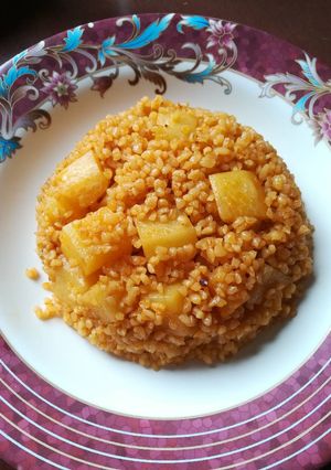 รูปของ อาหารตุรกี Patatesli bulgur pilavı