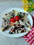 Dadar Gulung Abstrak Vla Coklat