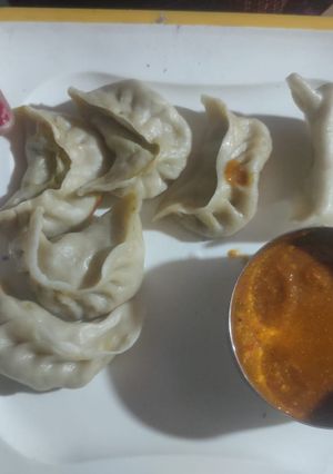 वेज मोमोज (veg momos recipe in hindi) रेसिपी मुख्य फोटो