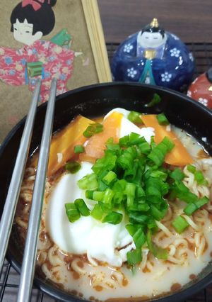 Foto resep Ramen Mie Instant 😍