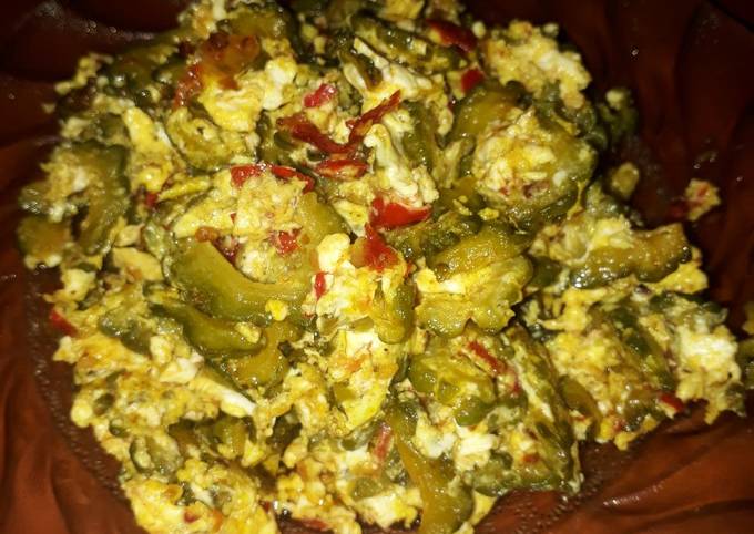 Cara Gampang Membuat Tumis Pare Telor Anti Gagal