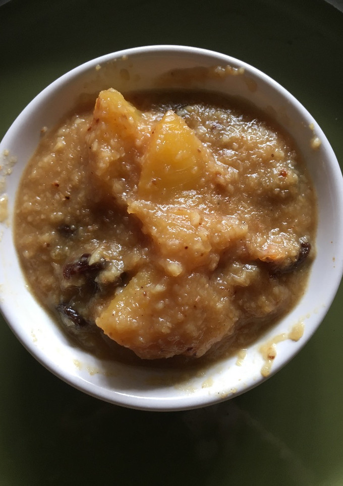 Una foto de Crema de coco tierno con piña en dulce