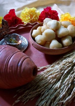 রস বড়া (ras bora recipe in Bengali) রেসিপির প্রধান ছবি
