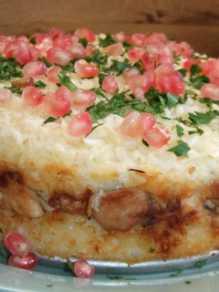 Una foto de Pastel de arroz basmati al horno con relleno de pollo