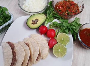 Una foto de Tacos de Lengua de res