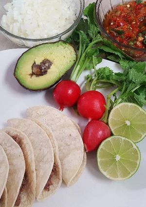 Una foto de Tacos de Lengua de res