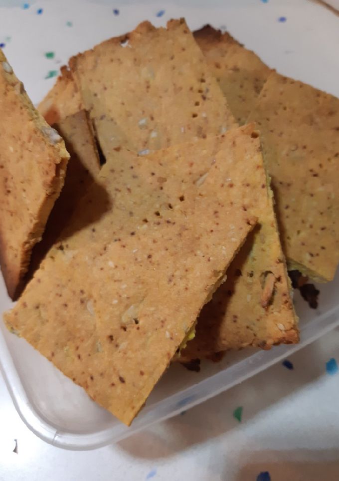 Una foto de Crackers de semillas Keto