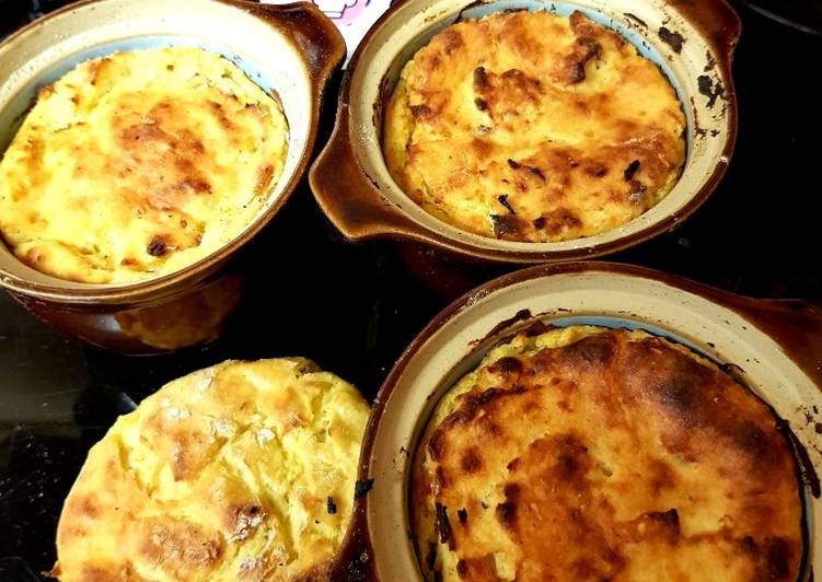 Recipe of Award-winning Potato Cheese &amp; Onion Oven Bakes. 🤗