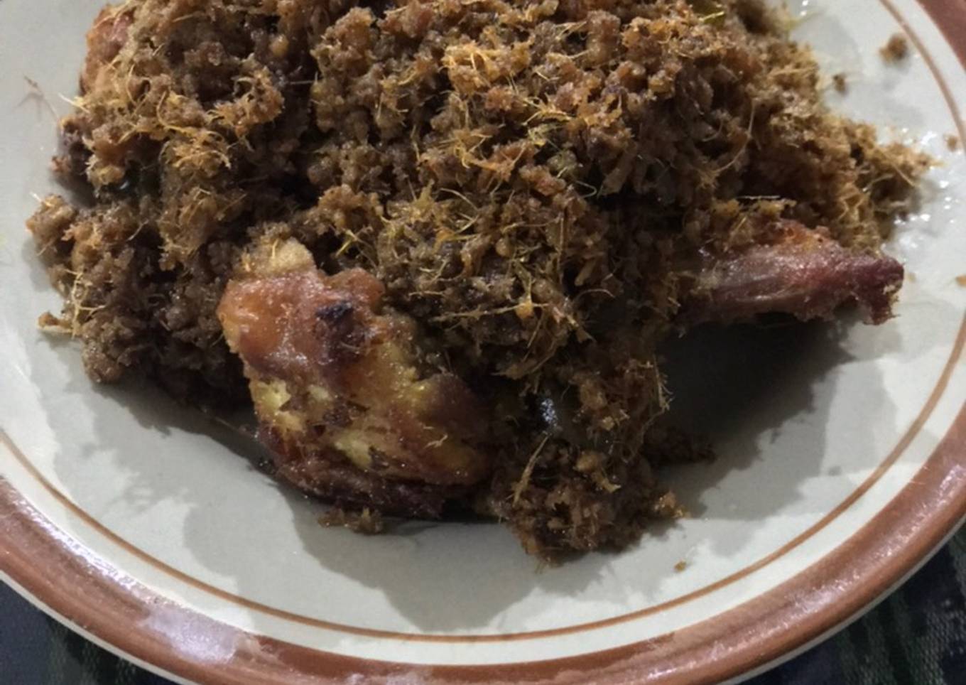 Ayam Goreng Ungkep Laos