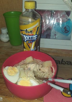 Una foto de Sopa tipo ramen Fácil