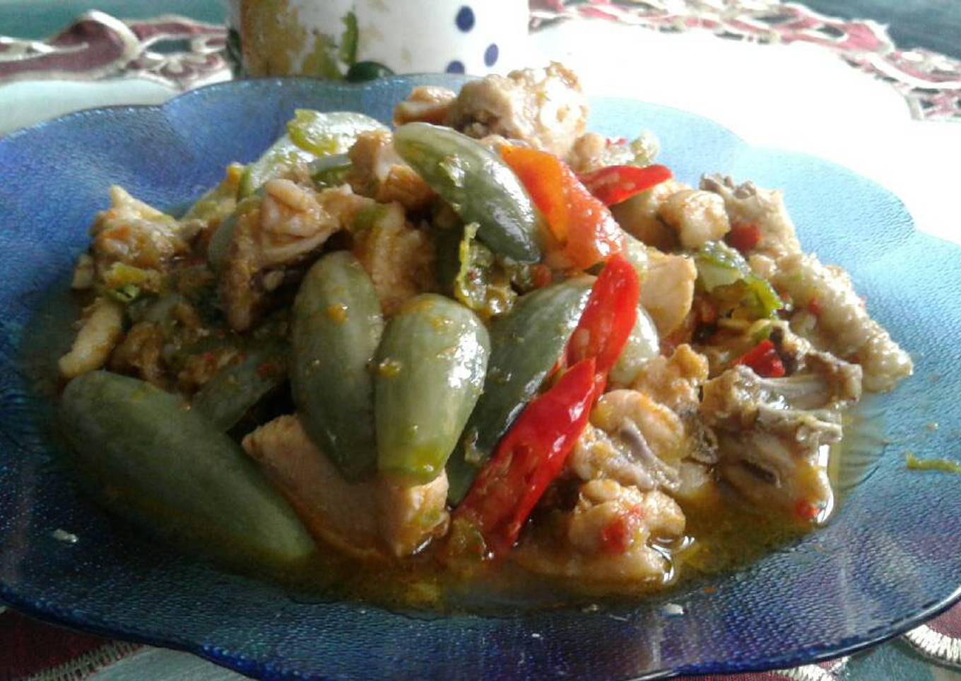 Tumis pedas terong telunjuk dan ayam cincang