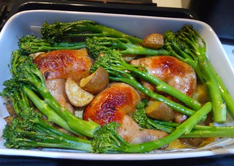 Langkah Mudah untuk Menyiapkan Roasted chicken with vegetables yang Sempurna