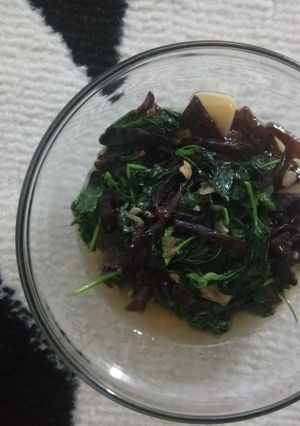 Foto resep Tumis Jamur Bayam Simpel