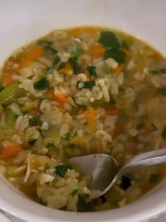 Foto de Canja de Galinha com Legumes