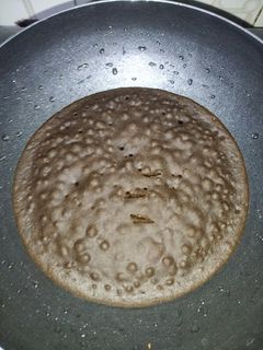 சாக்லேட் பேன் கேக் (Chocolate pancake recipe in tamil) செய்முறை முக்கிய புகைப்படம்