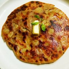 Aloo paratha A picture of Aloo paratha.